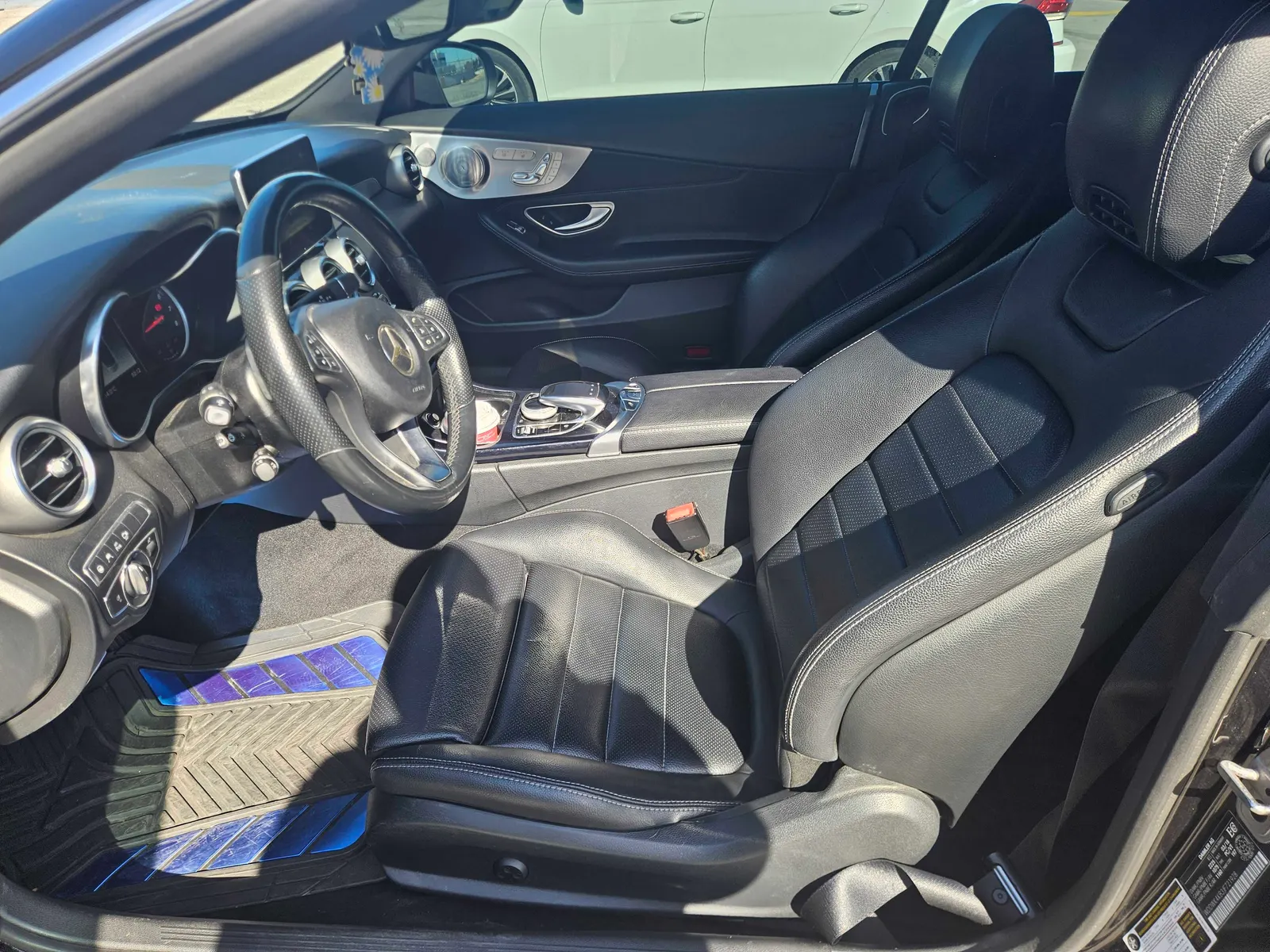 Interior driver side