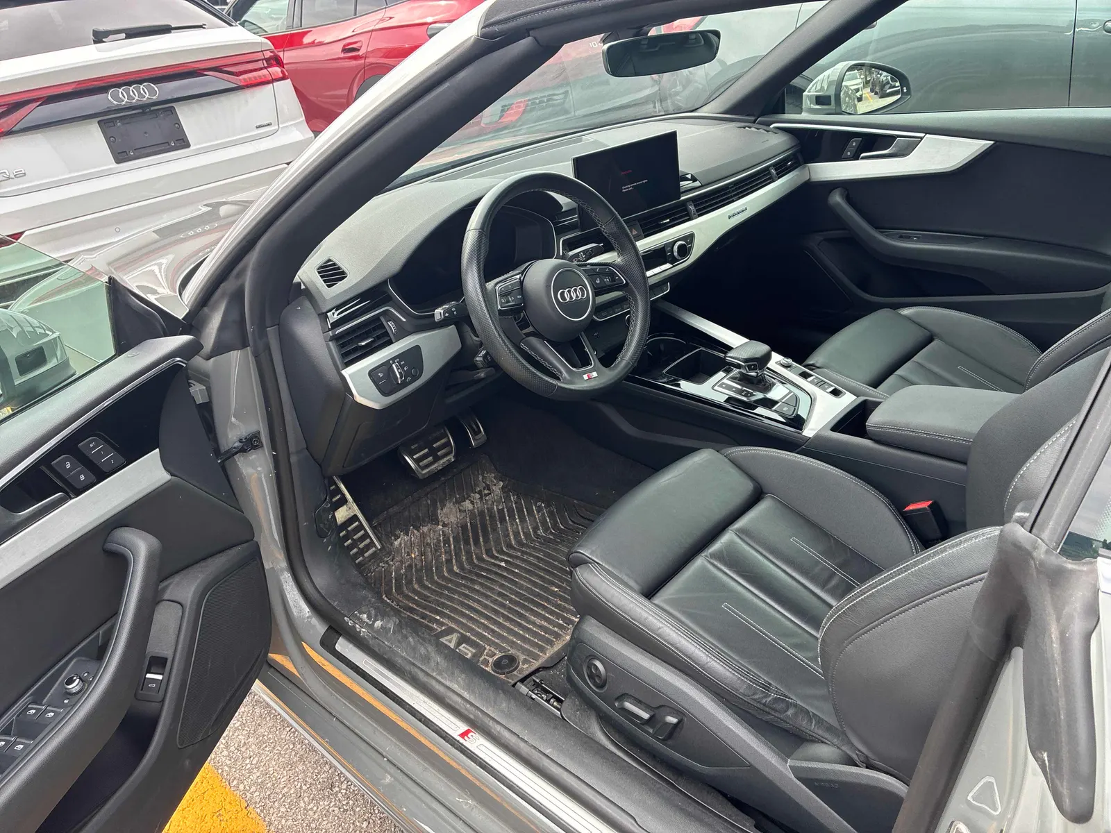Interior driver side