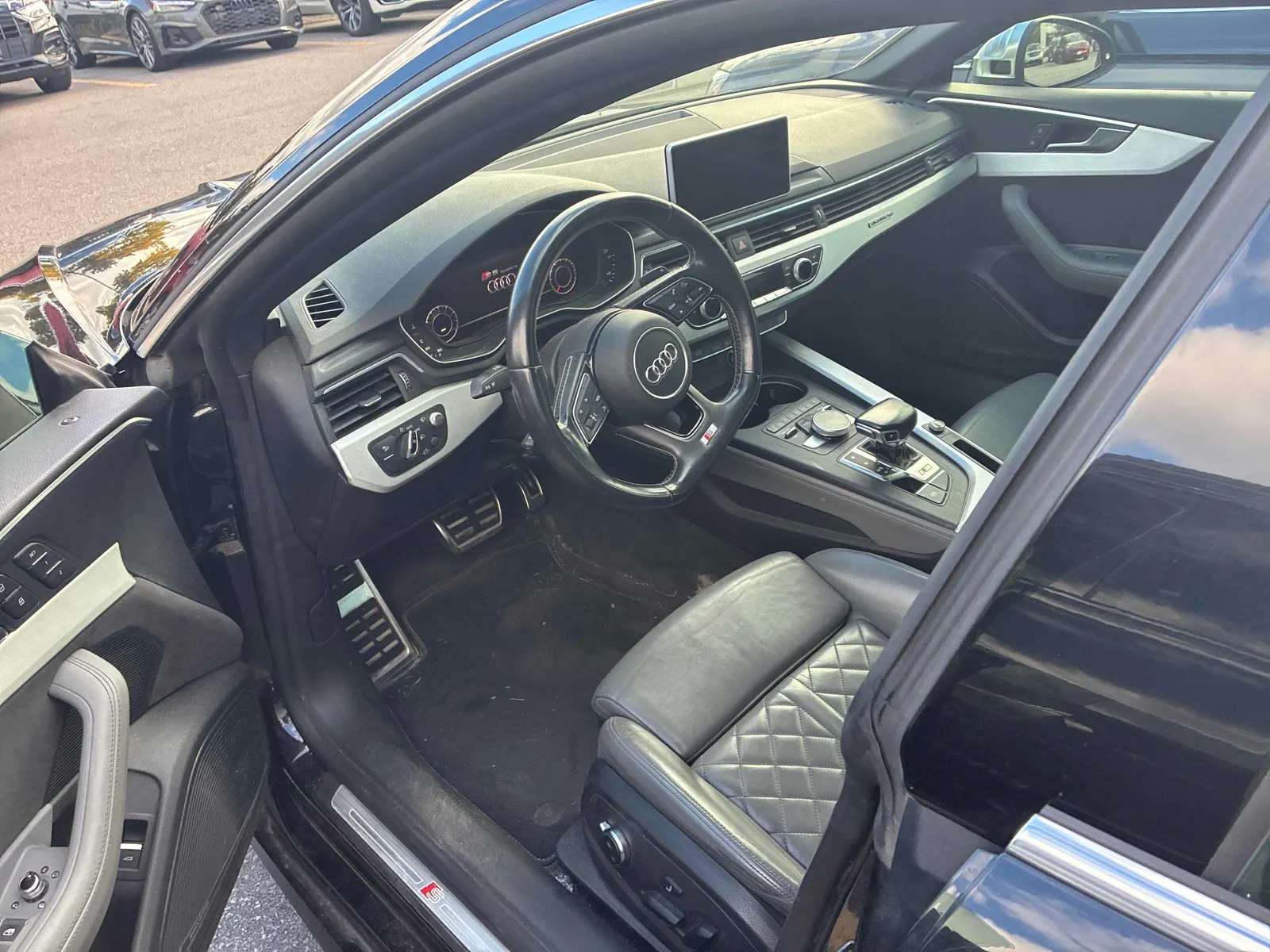 Interior driver side