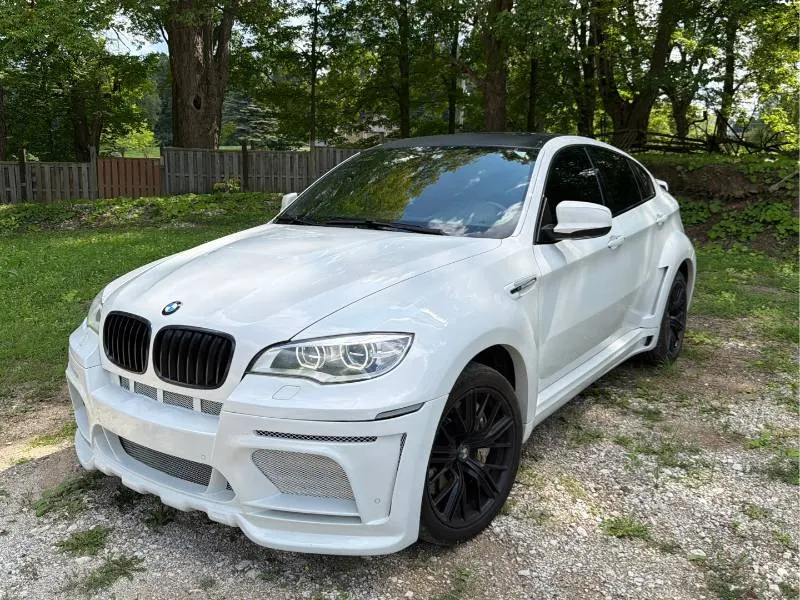 3/4 Front (Main image)