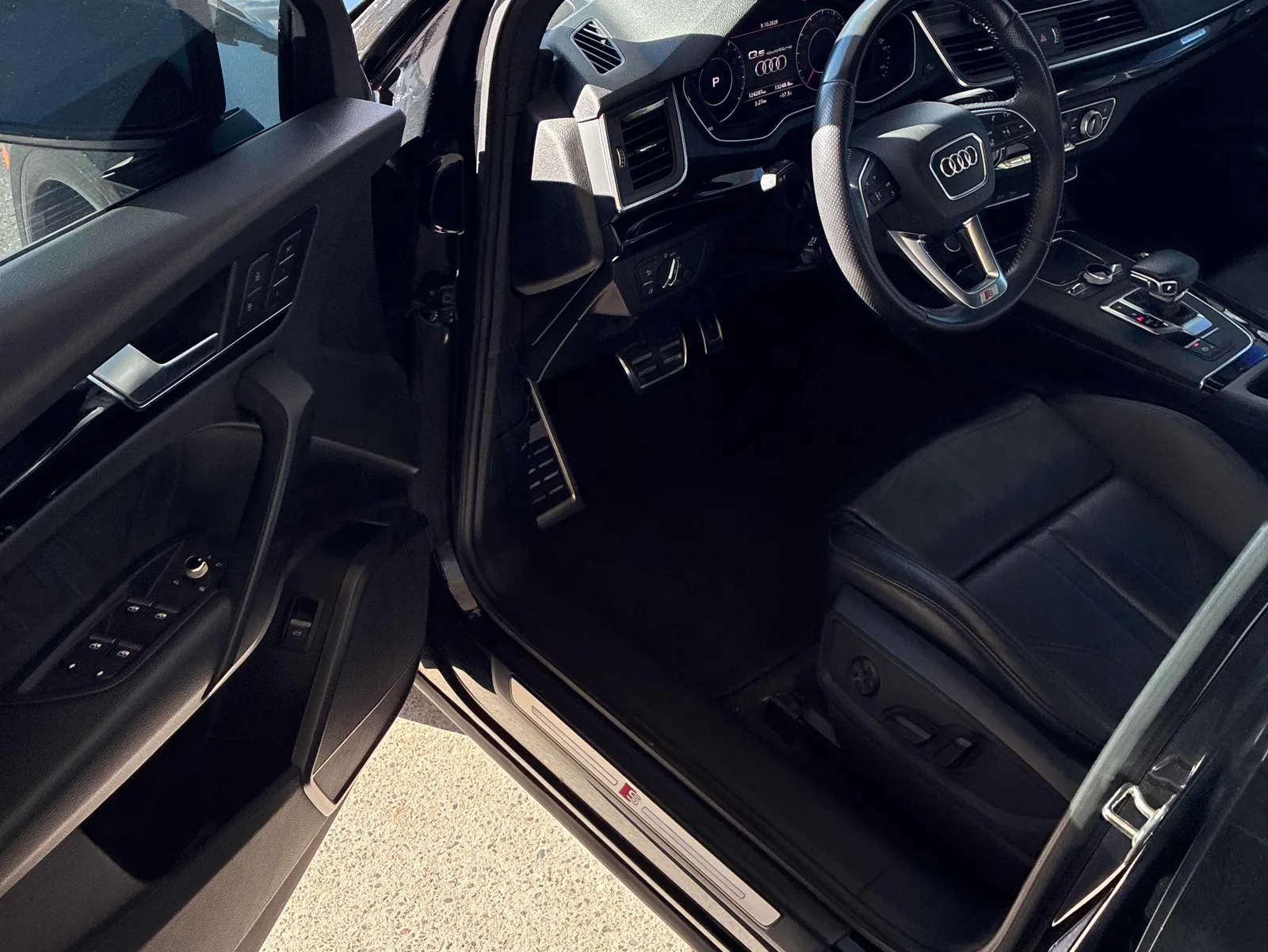 Interior driver side