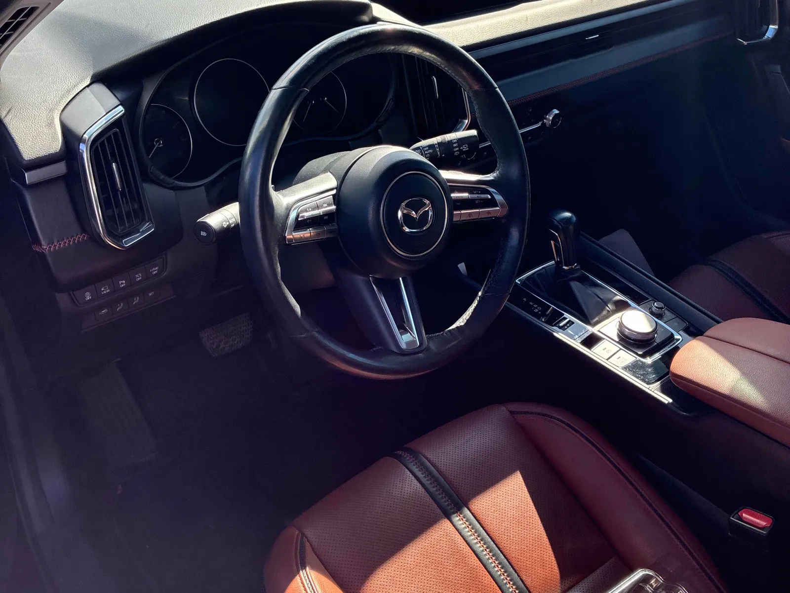 Interior driver side