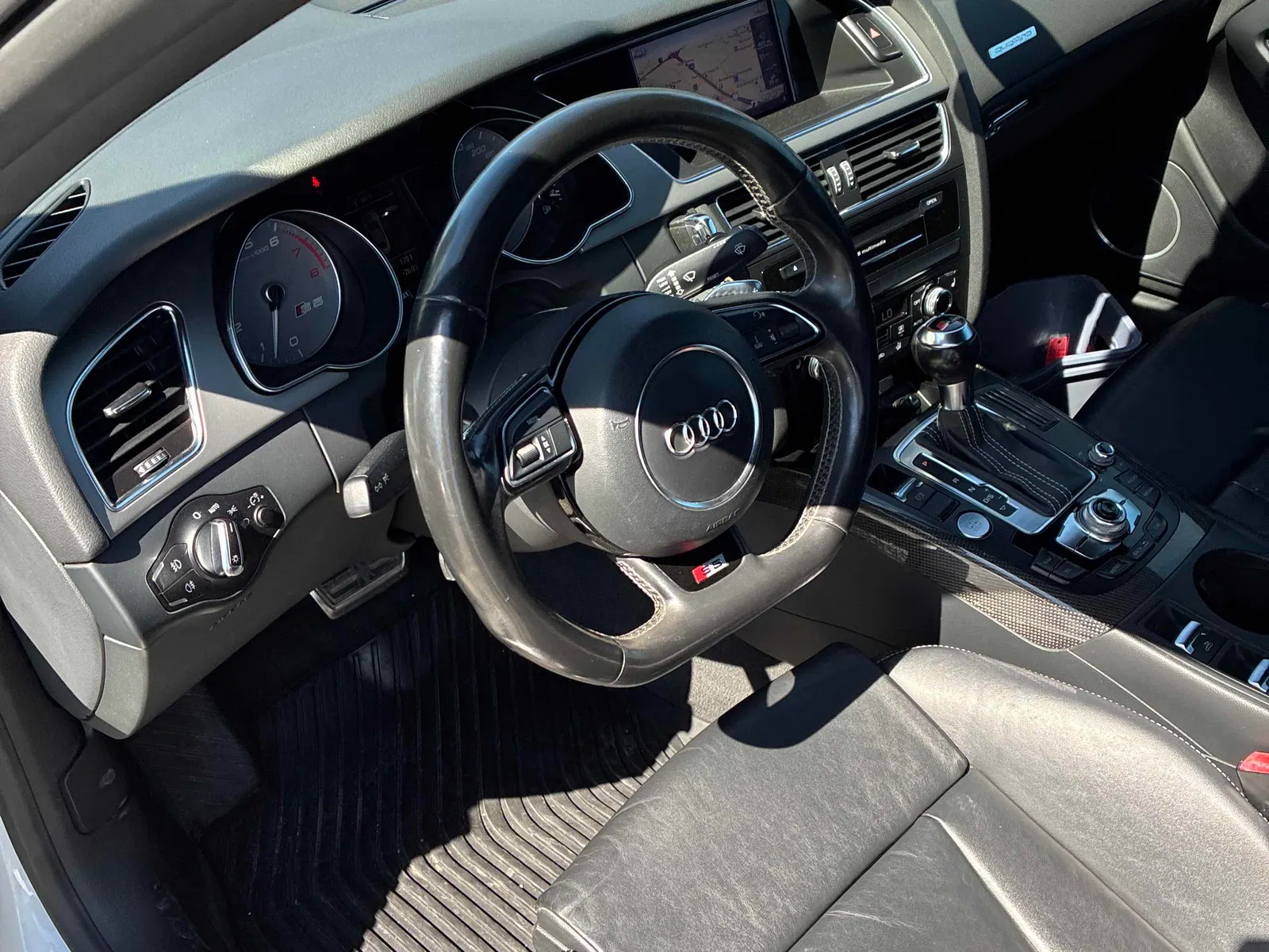Interior driver side
