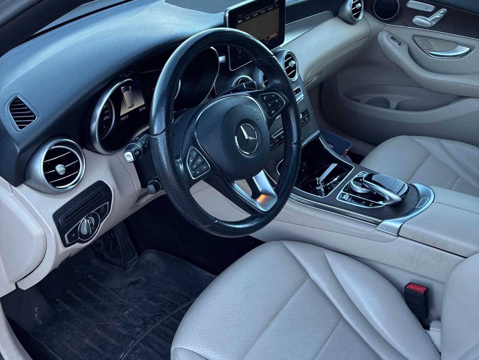 Interior driver side