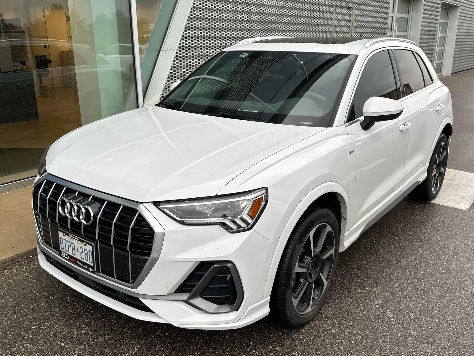 2022 Audi Q3