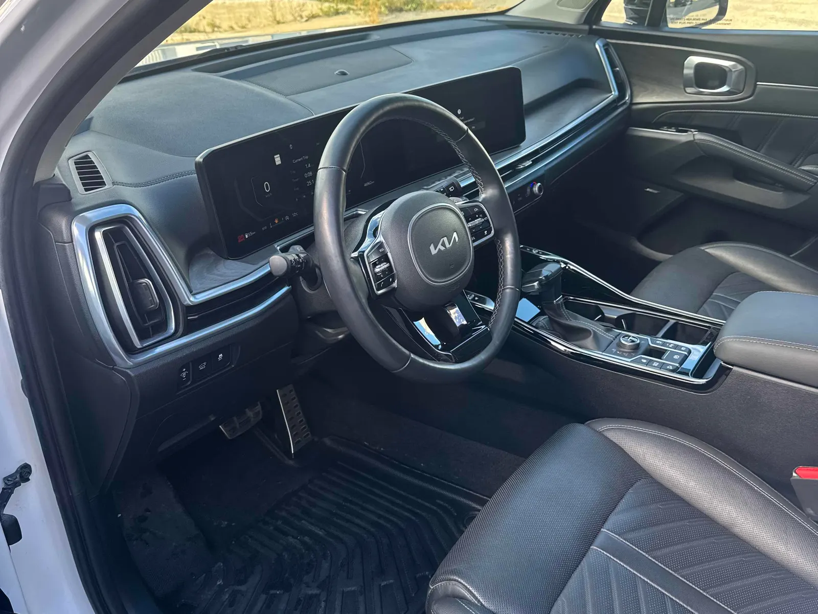 Interior driver side