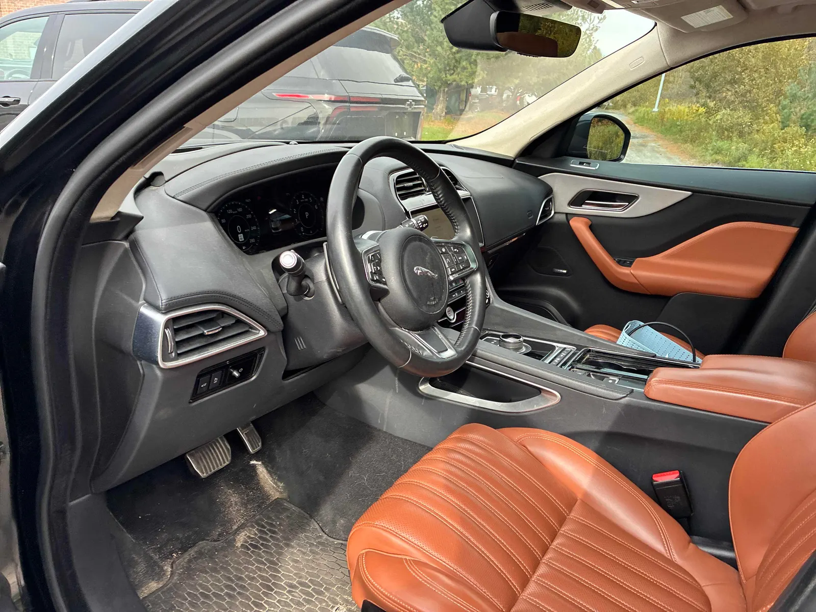 Interior driver side
