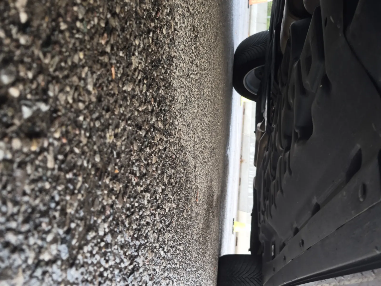 Undercarriage - Driver Photo