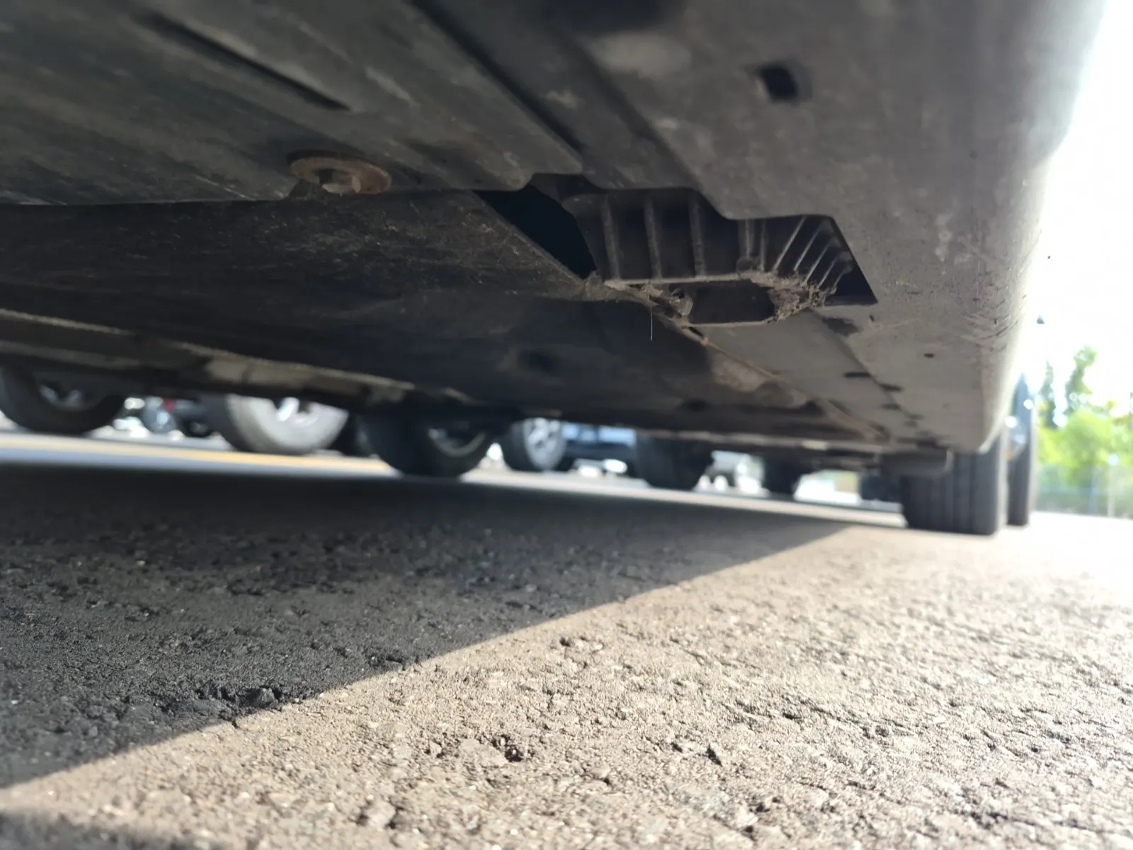 Undercarriage - Driver Photo