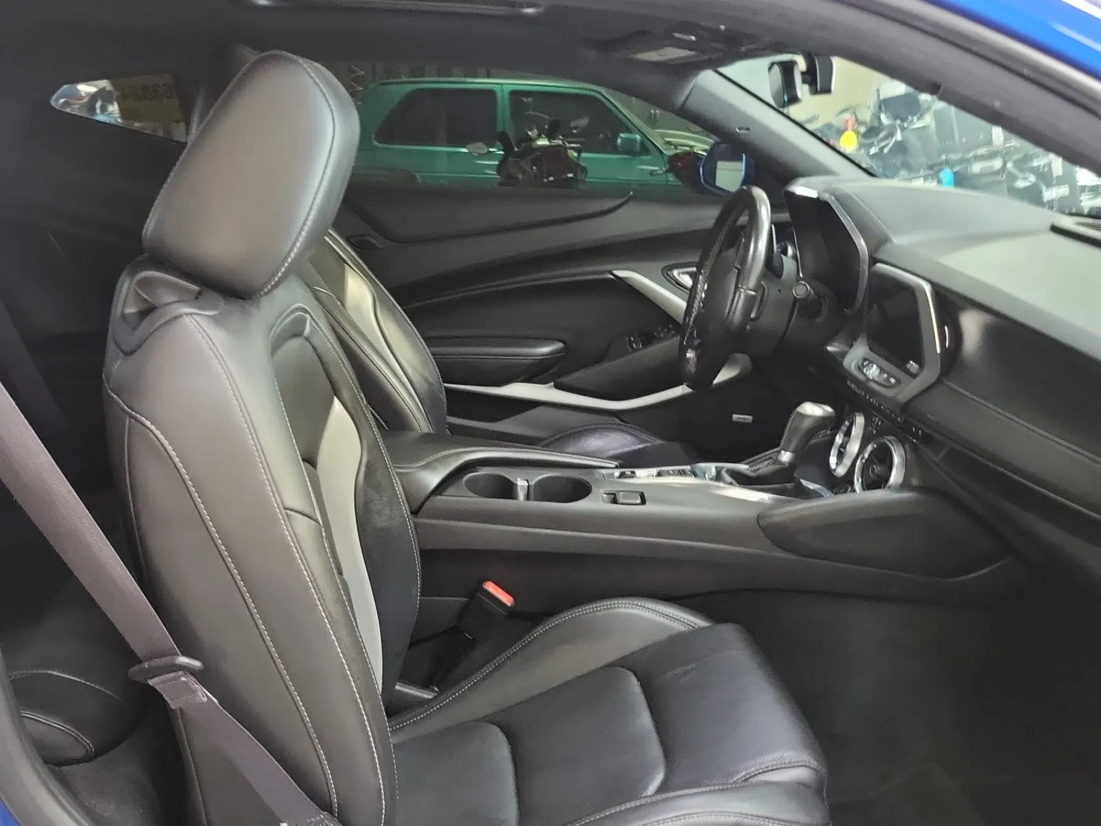 Right Side Interior Photo