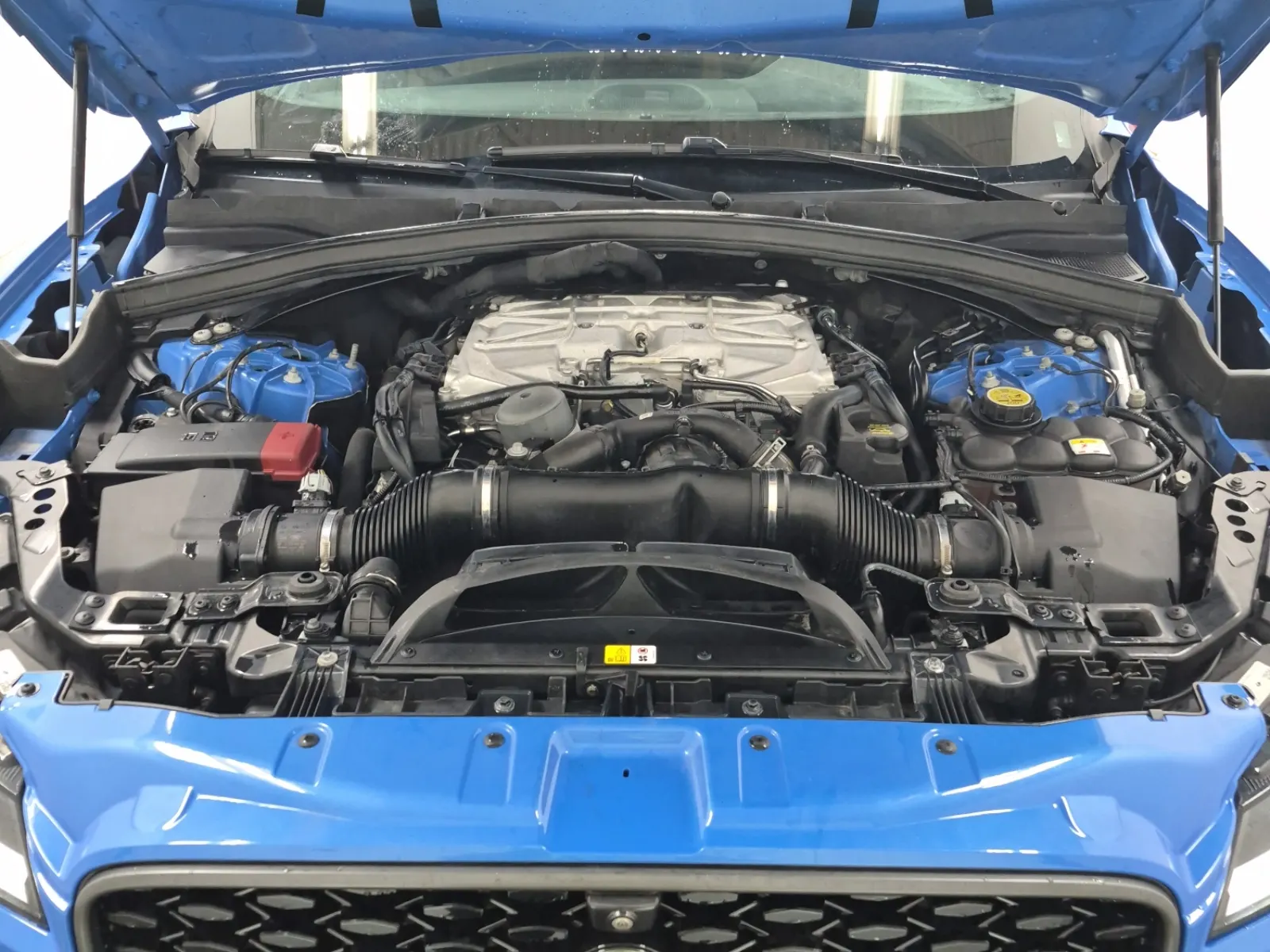 Engine Photo