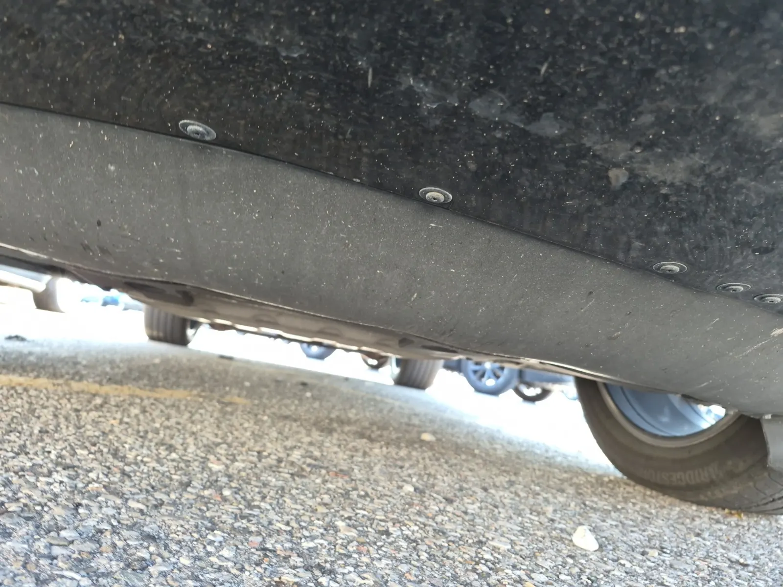 Undercarriage - Front Photo
