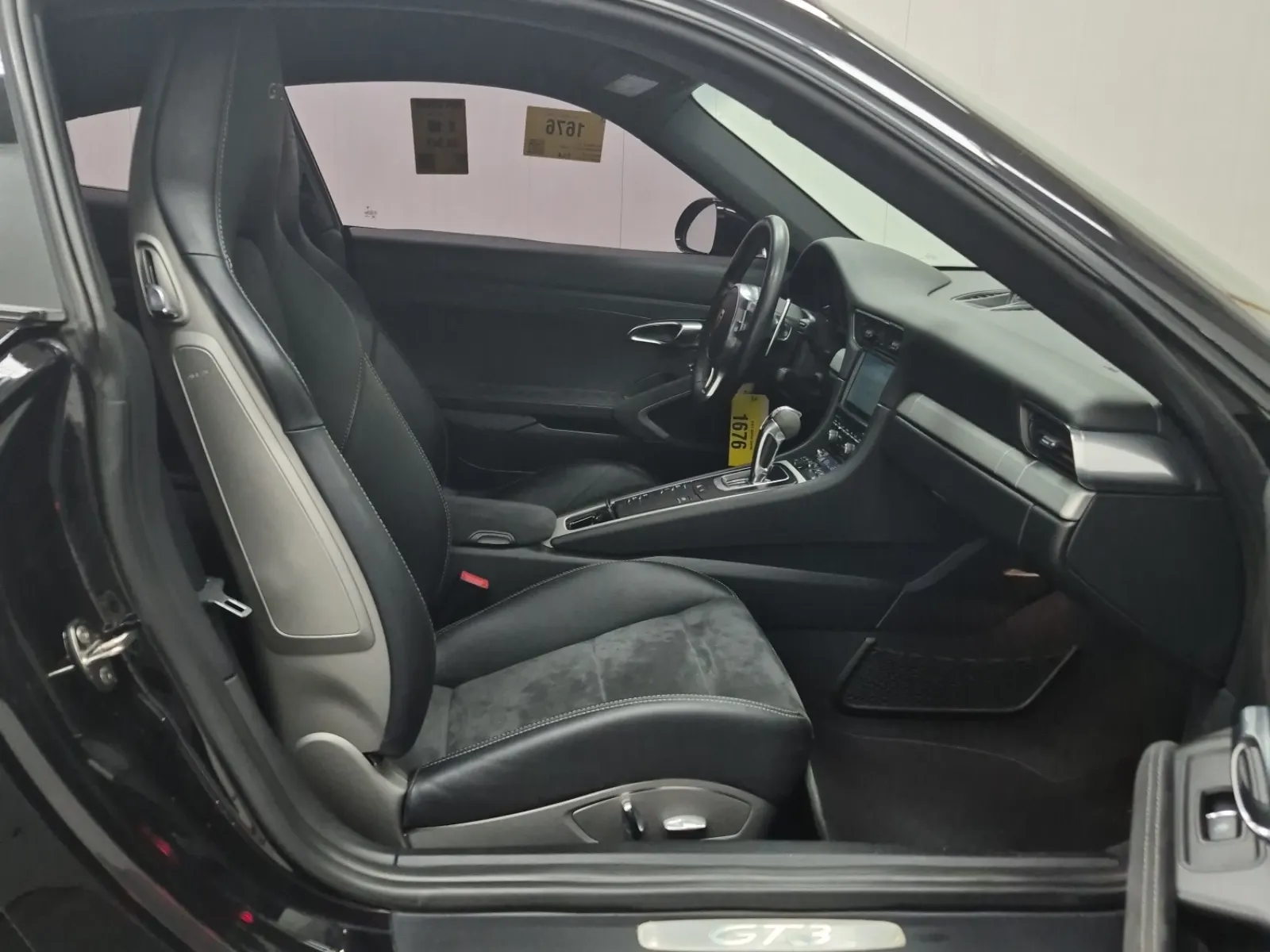 Right Side Interior Photo