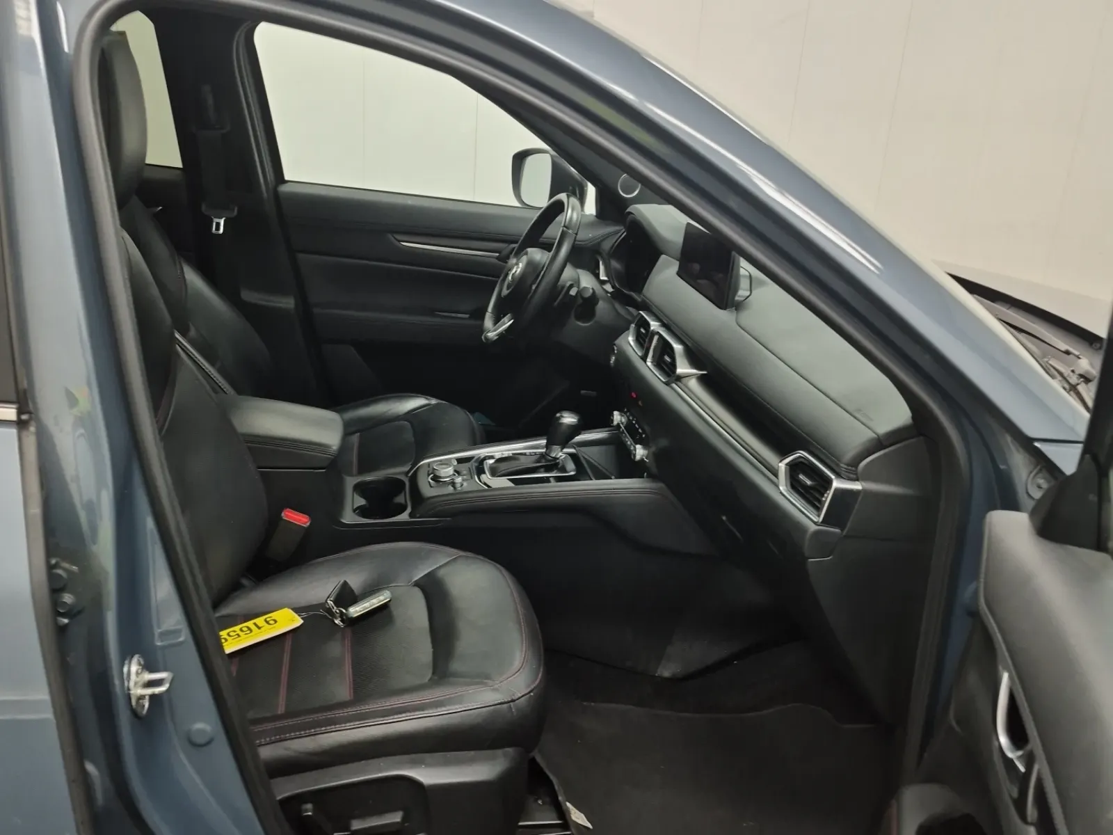 Right Side Interior Photo