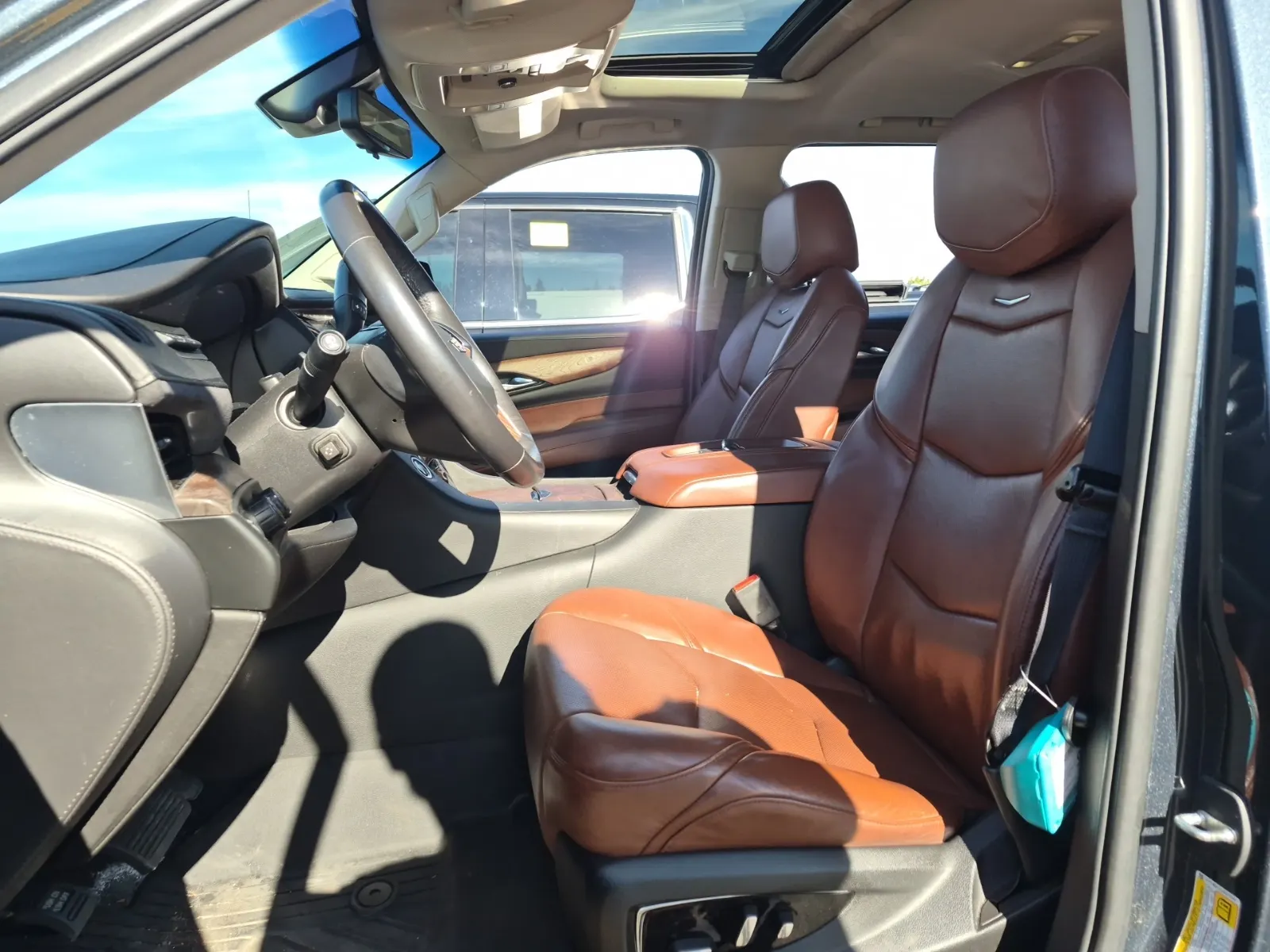 Front Interior Photo
