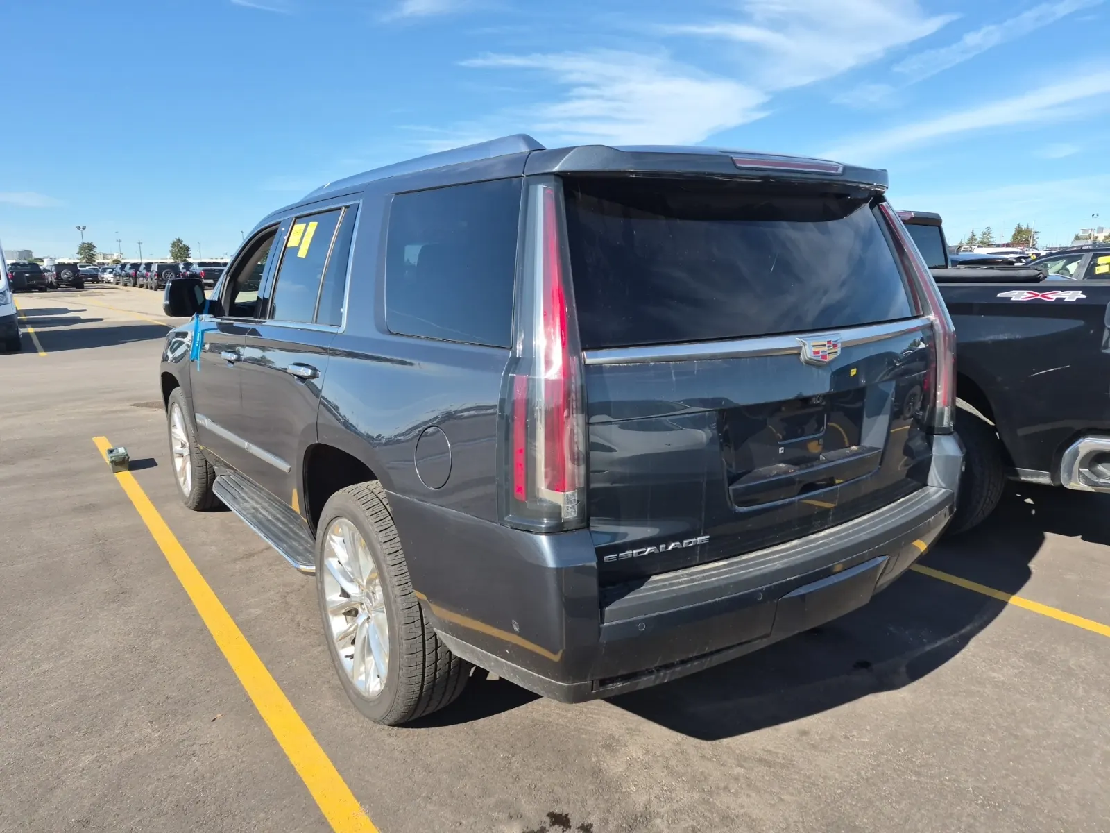 Driver Rear 3/4 Photo