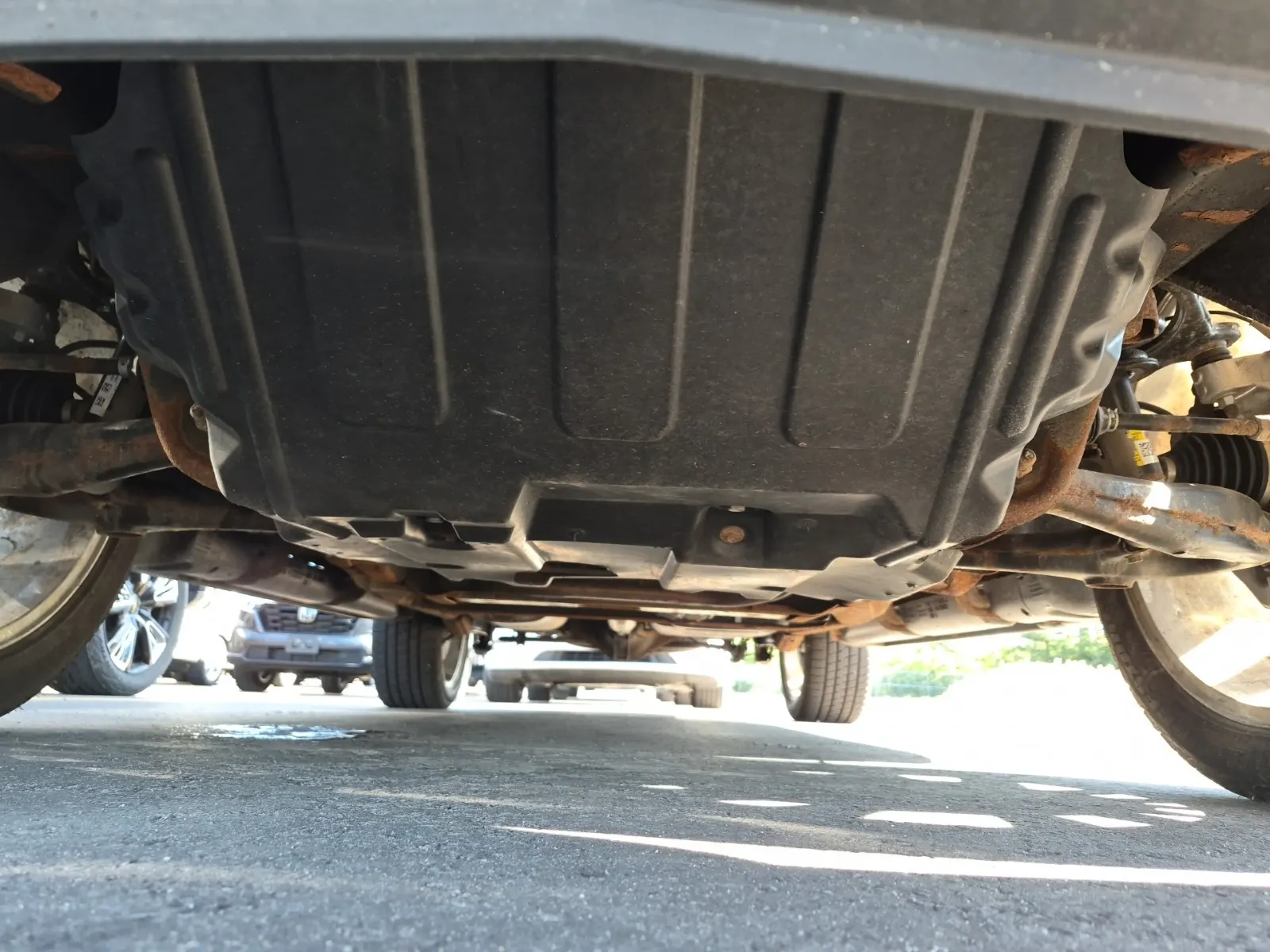 Undercarriage - Front Photo