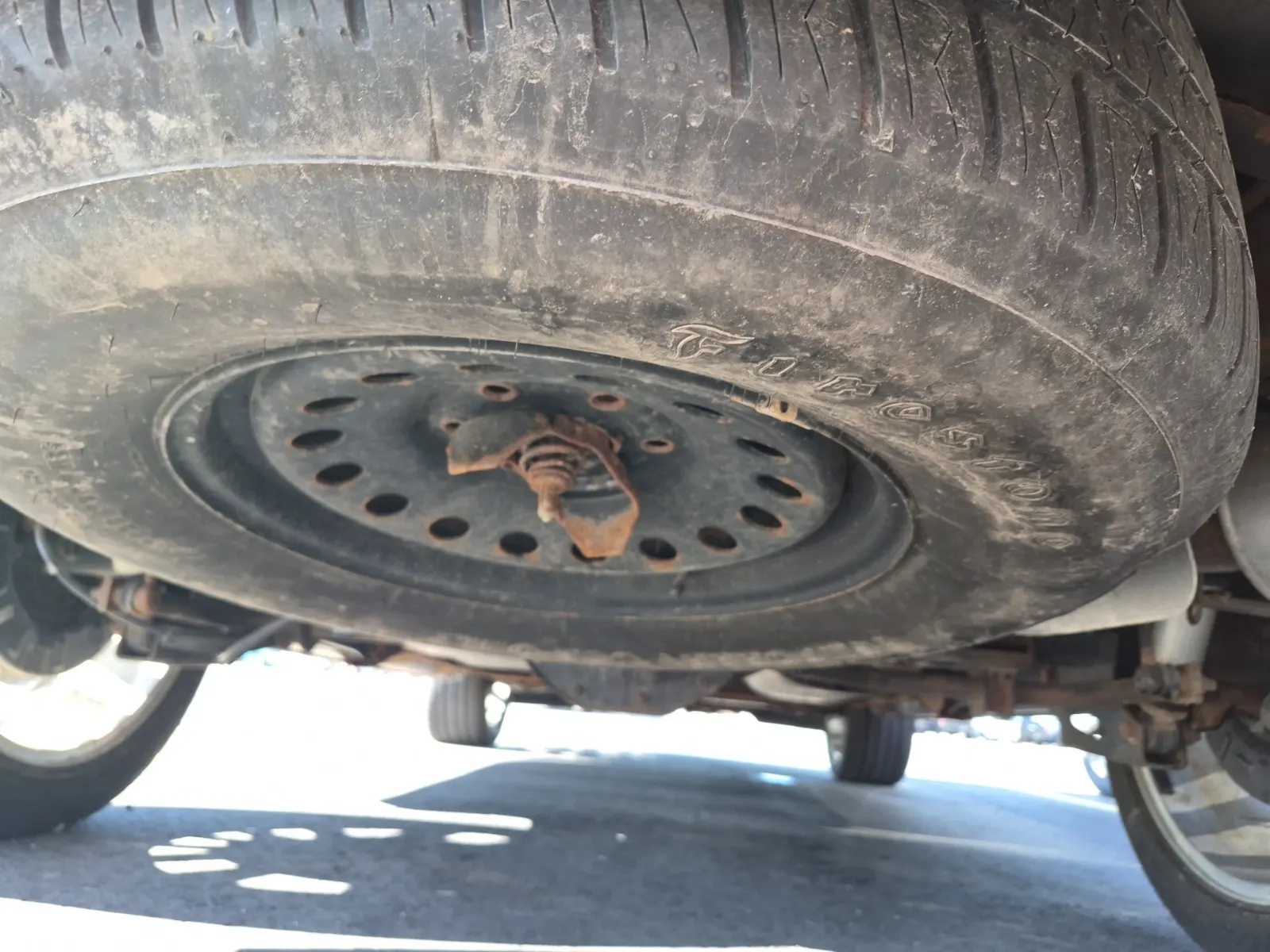 Spare Tire & Wheel Photo
