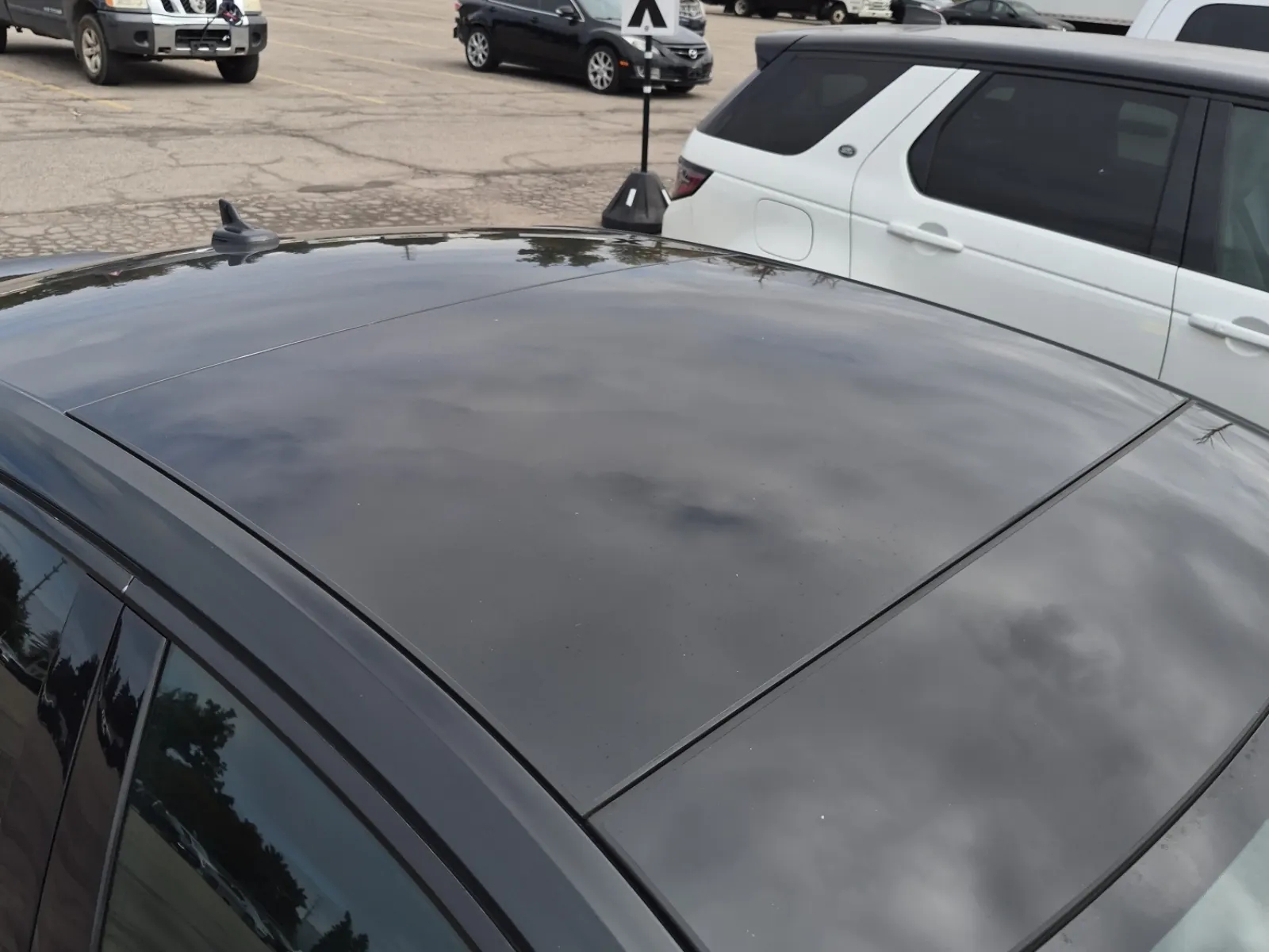 Exterior Roof Photo