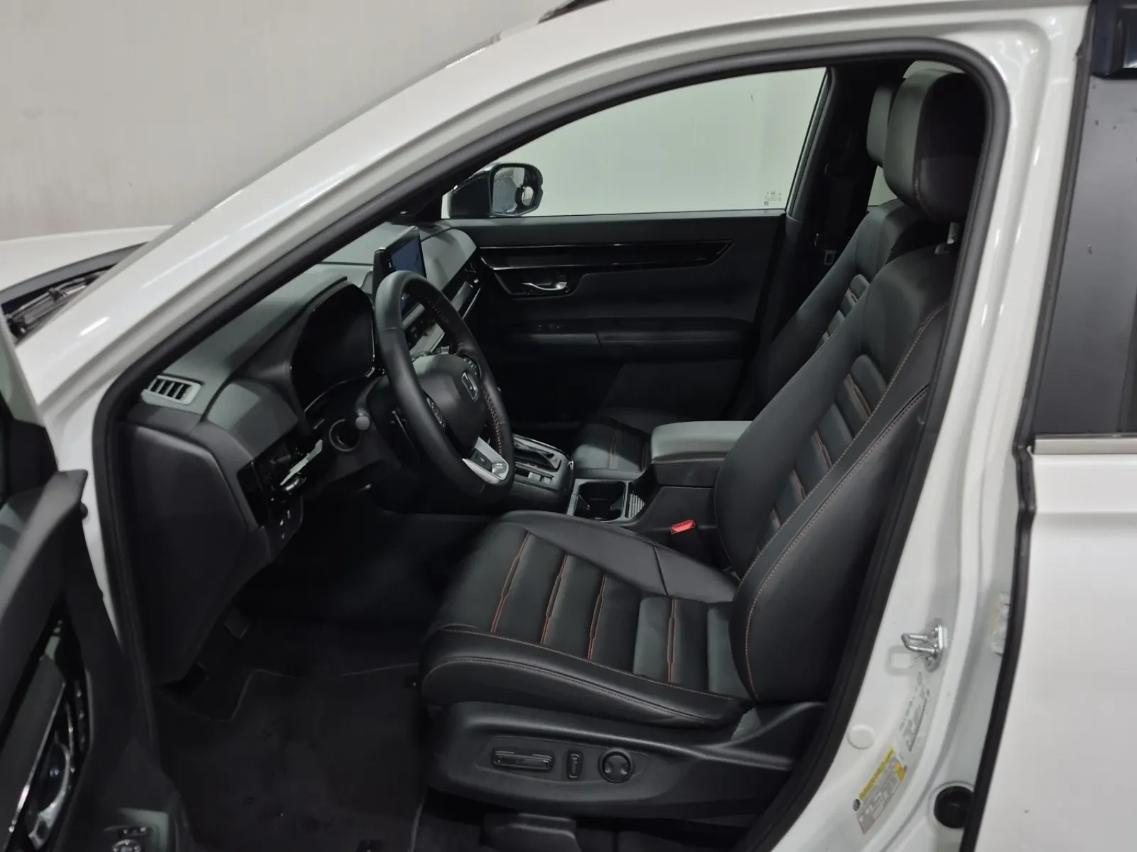 Front Interior Photo