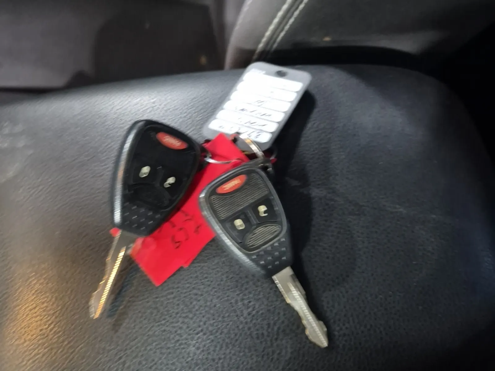 Keys/Fobs/Manual Photo
