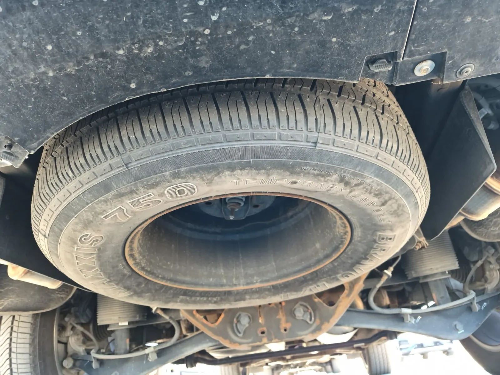 Spare Tire & Wheel Photo