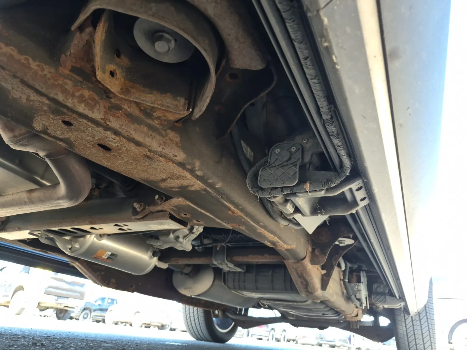 Undercarriage - Driver Photo
