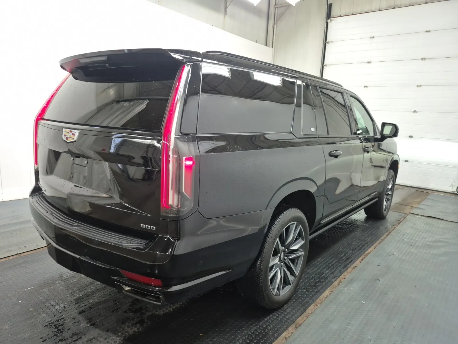 Passenger Rear 3/4 Photo