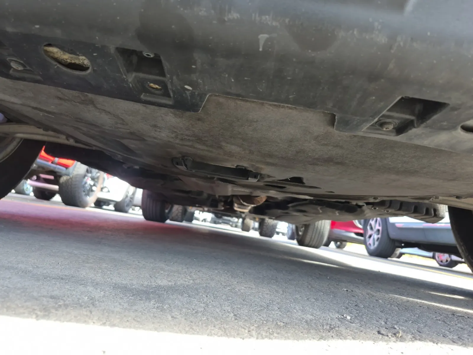 Undercarriage - Front Photo