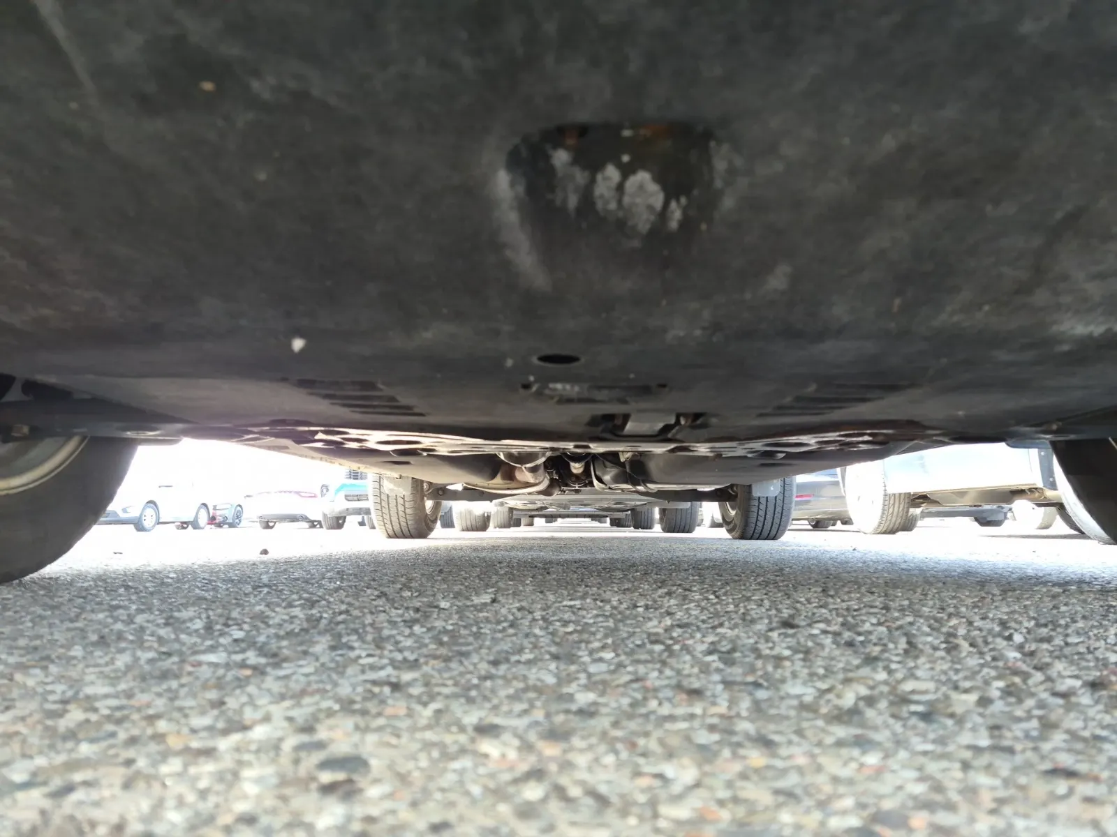 Undercarriage - Front Photo