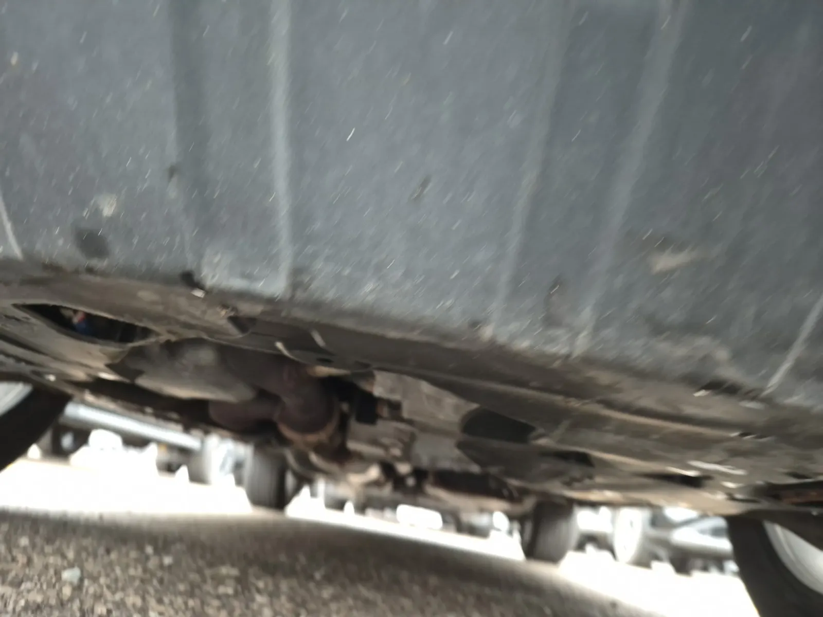 Undercarriage - Front Photo