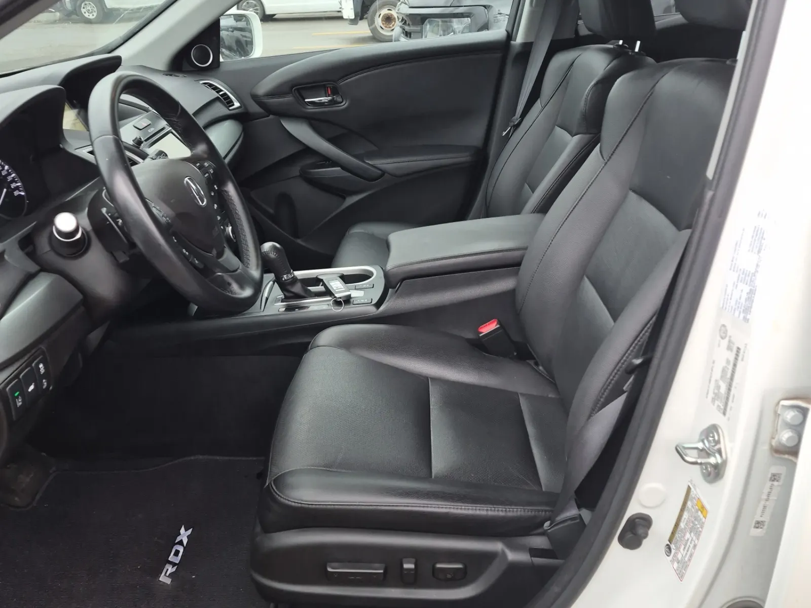 Front Interior Photo
