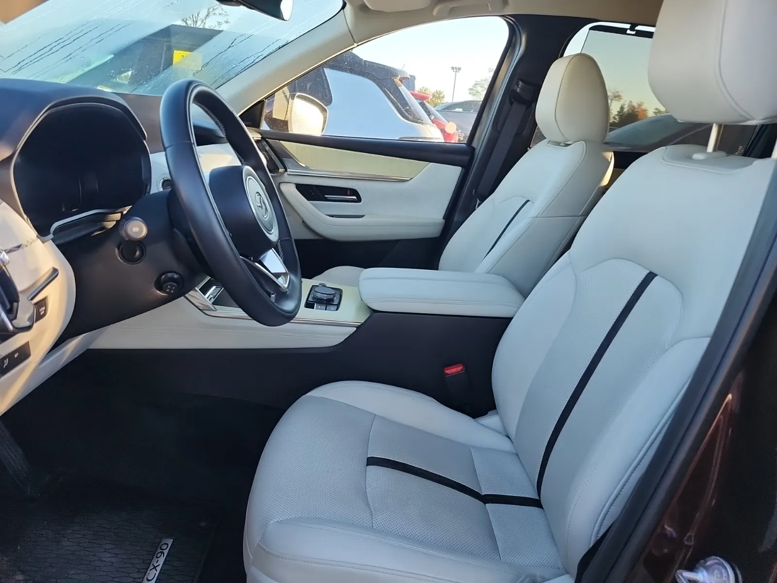 Front Interior Photo