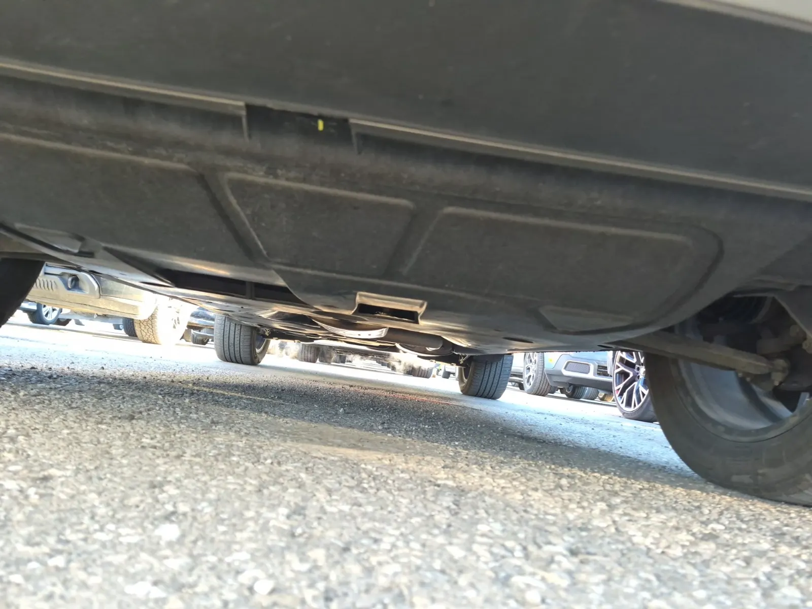 Undercarriage - Front Photo