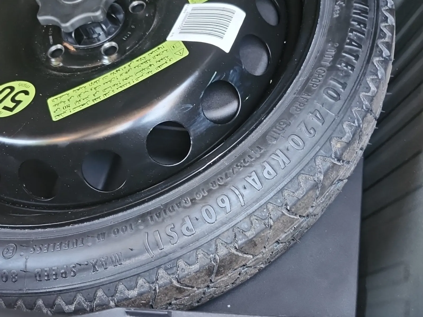 Spare Tire & Wheel Photo