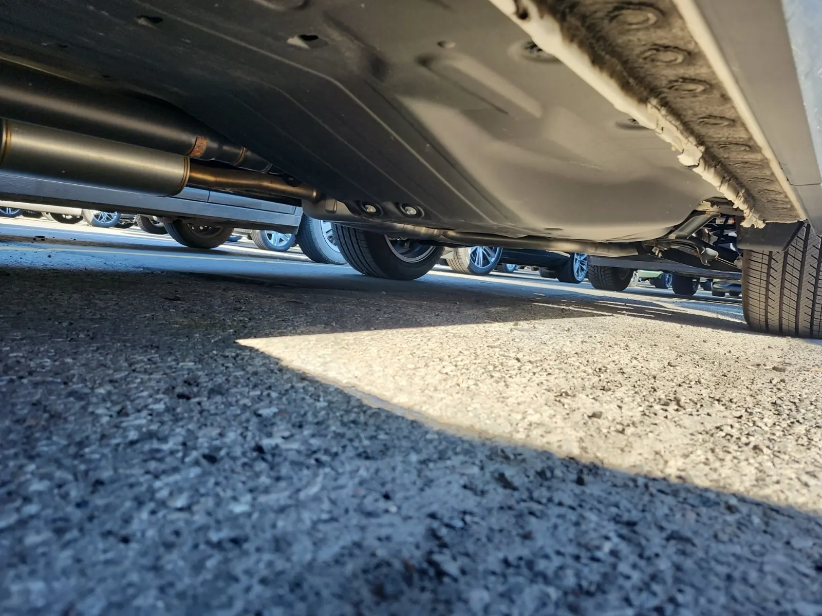 Undercarriage - Driver Photo