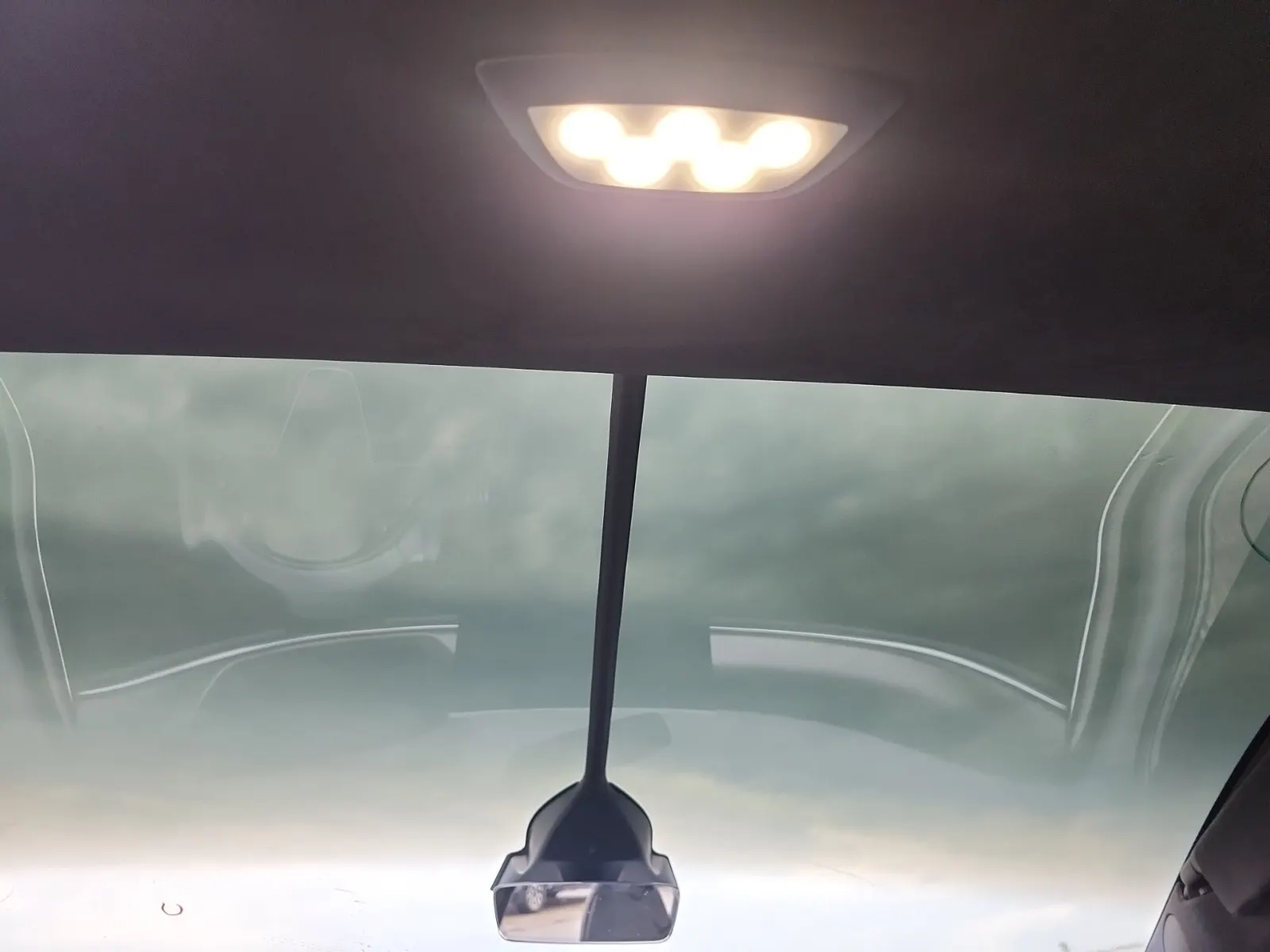 Interior Roof Photo