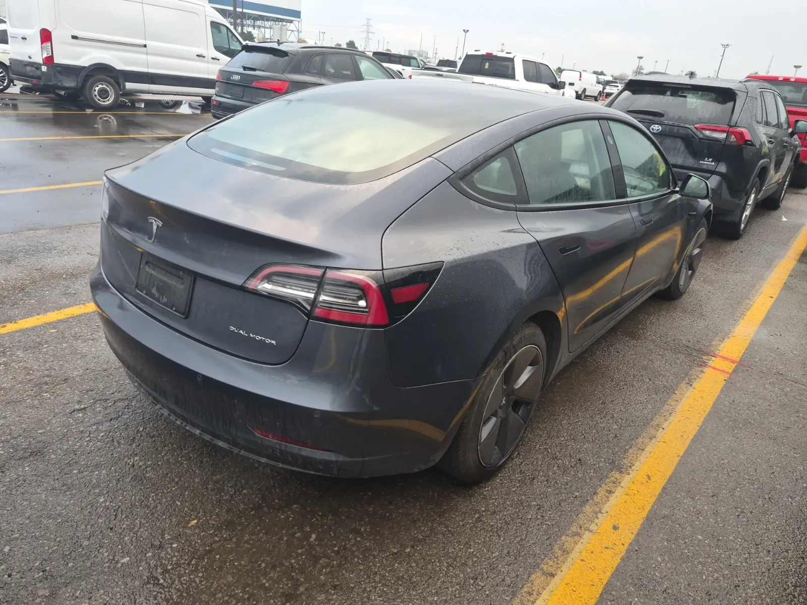Passenger Rear 3/4 Photo