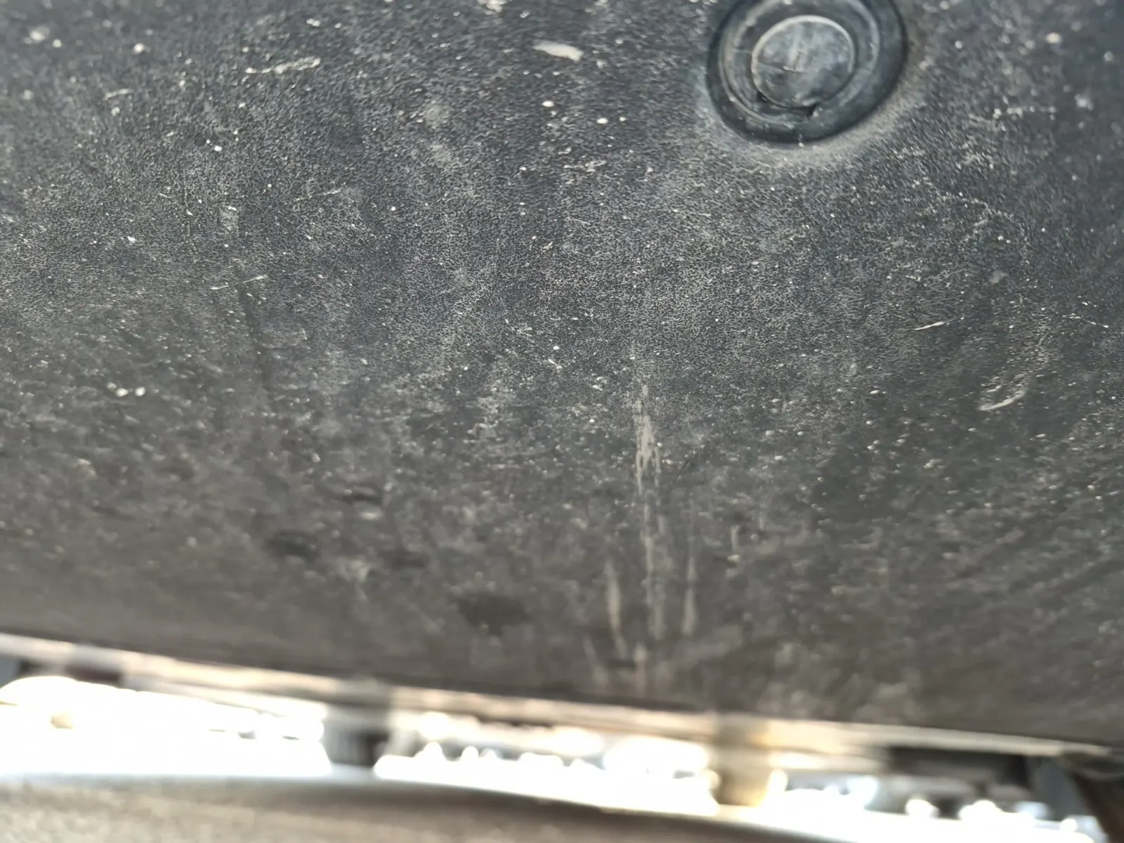 Undercarriage - Front Photo