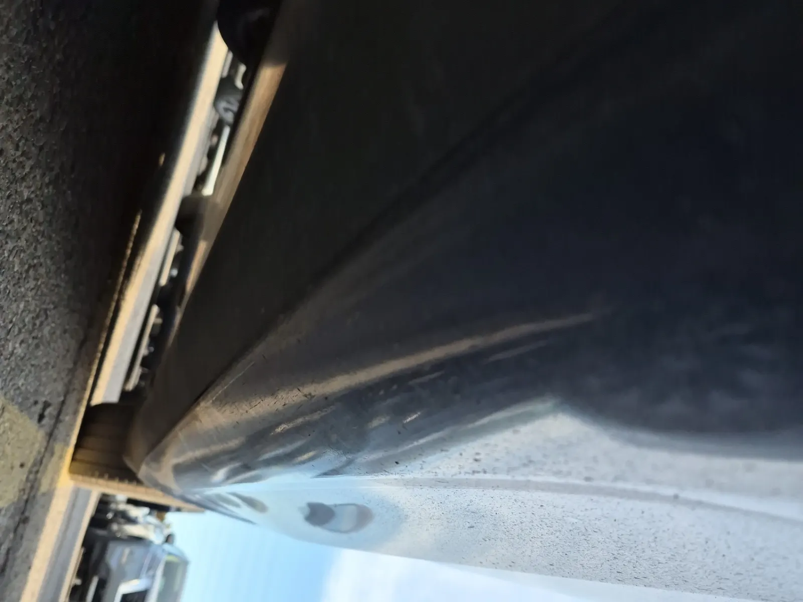 Undercarriage - Driver Photo