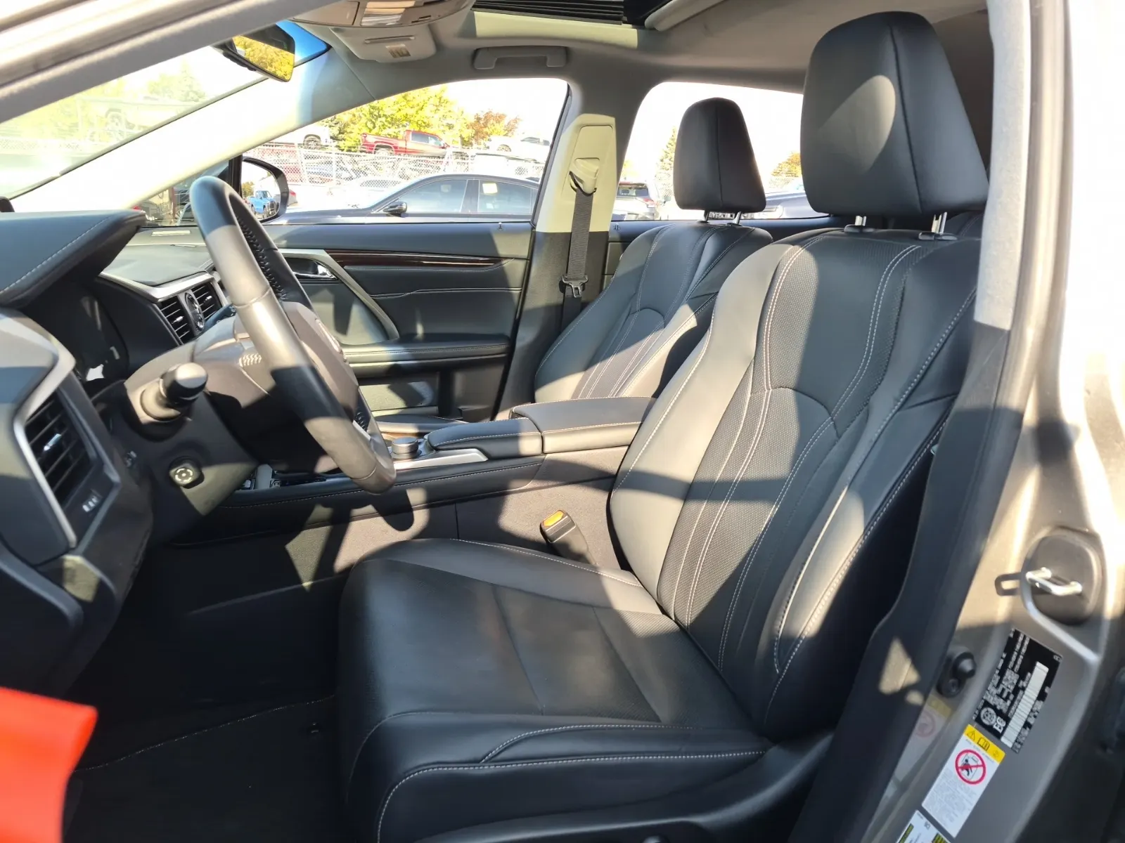 Front Interior Photo