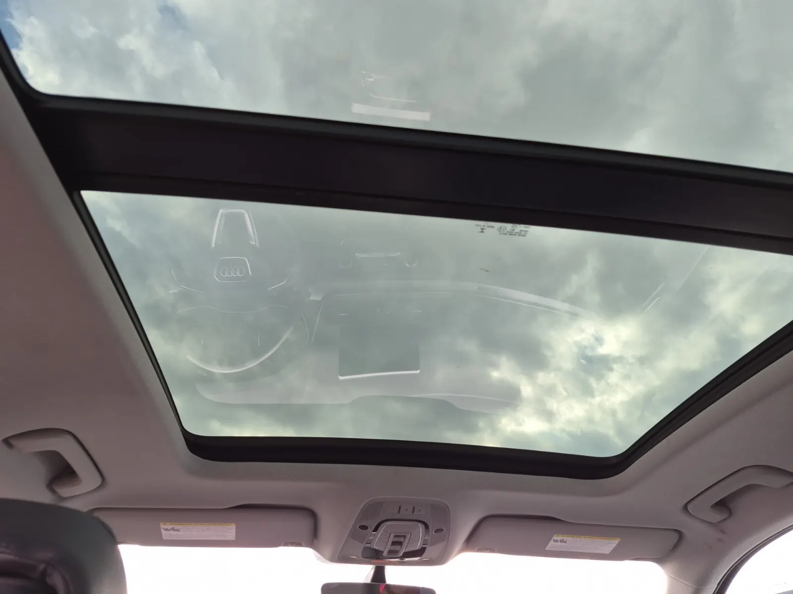 Interior Roof Photo
