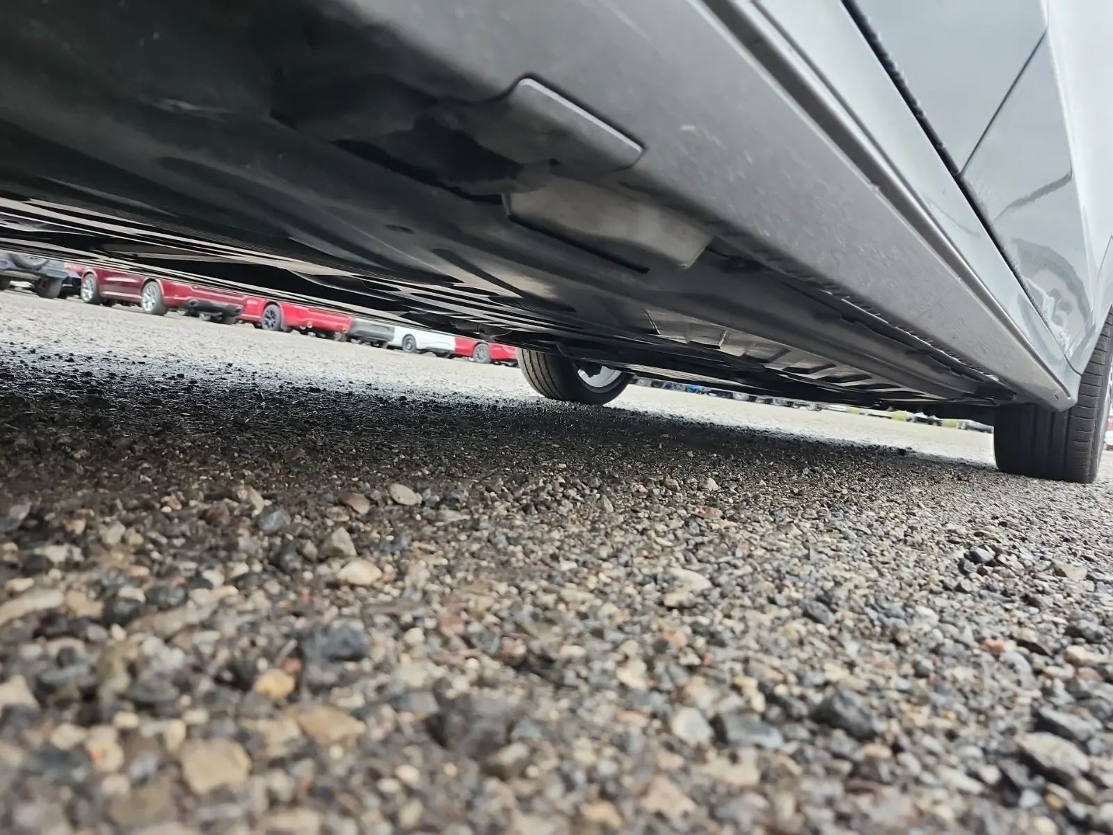 Undercarriage - Passenger Photo