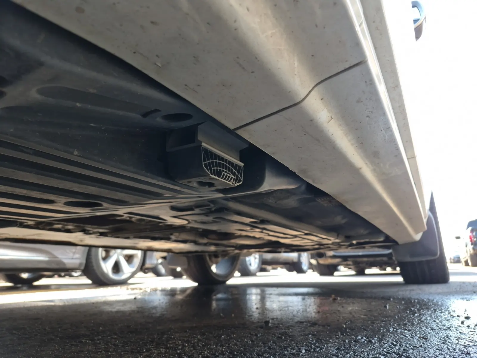 Undercarriage - Passenger Photo