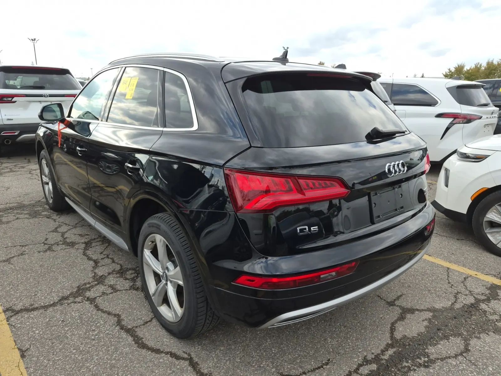 Driver Rear 3/4 Photo