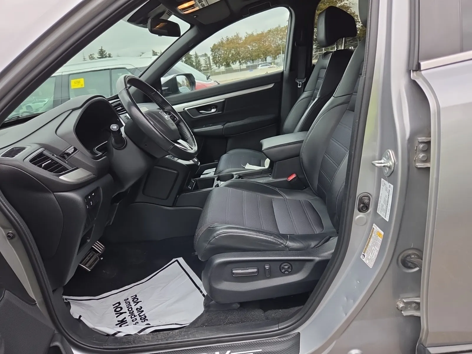Front Interior Photo