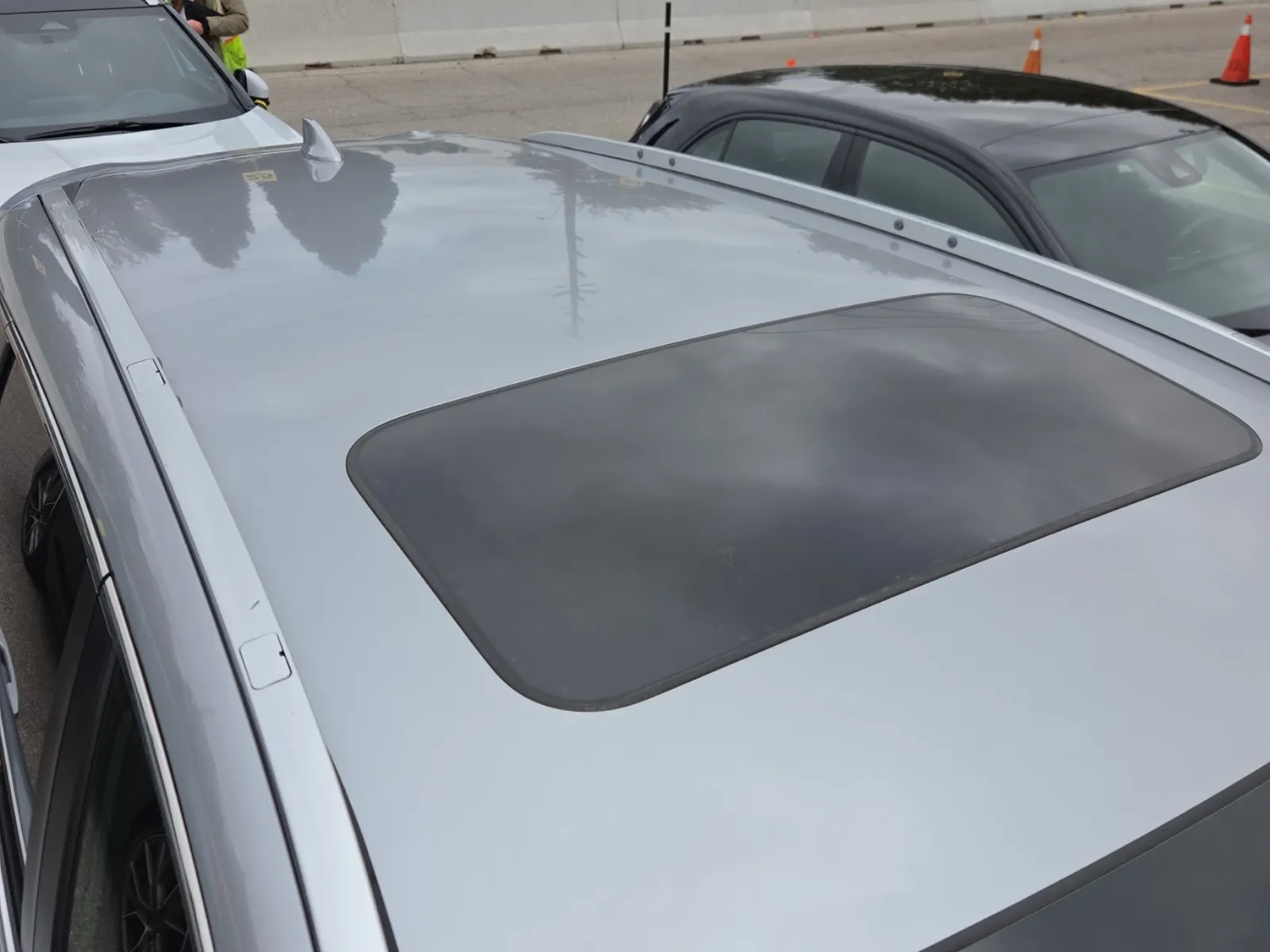 Exterior Roof Photo