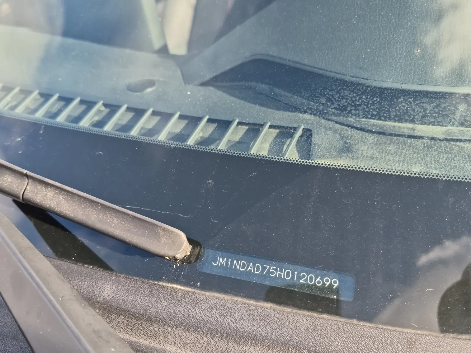 Dash VIN Plate Photo
