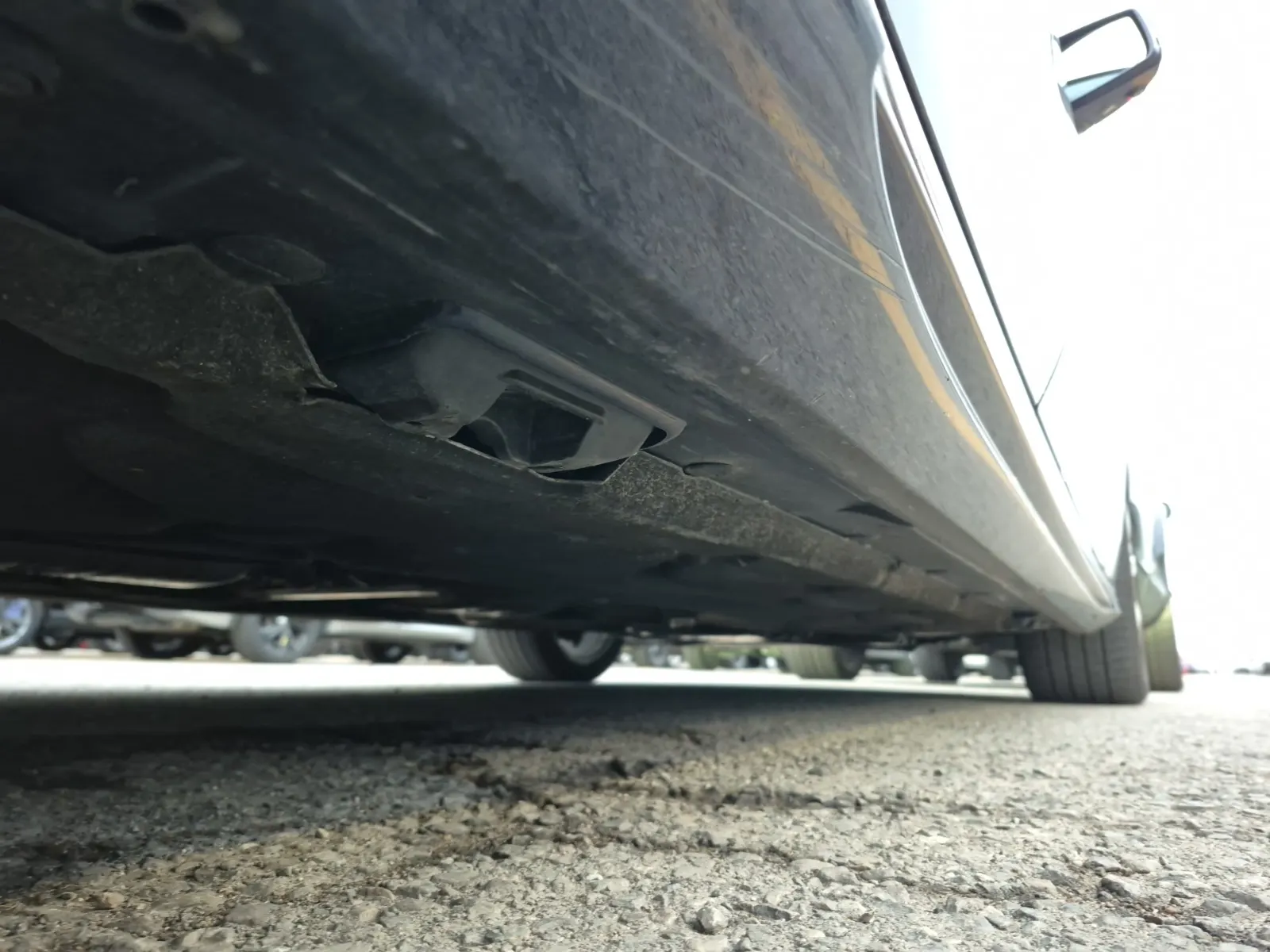 Undercarriage - Passenger Photo