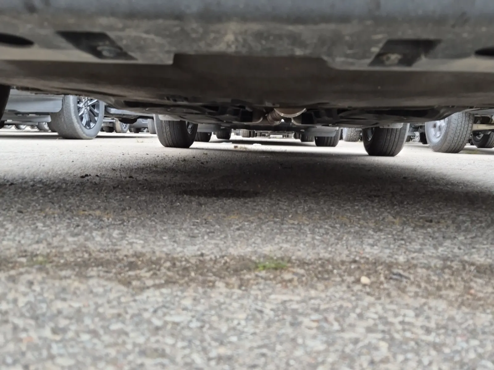 Undercarriage - Front Photo